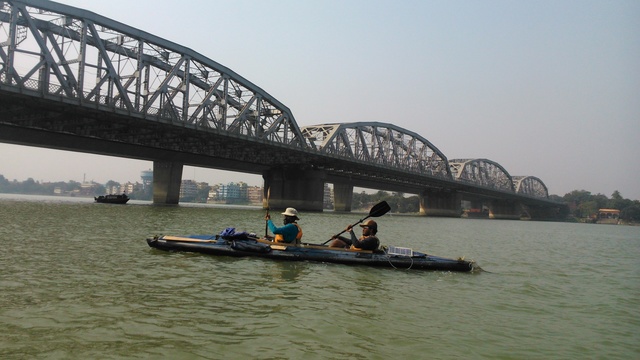 14th February 2015 - 1. Crossing the Hooghly River, West Bengal, India