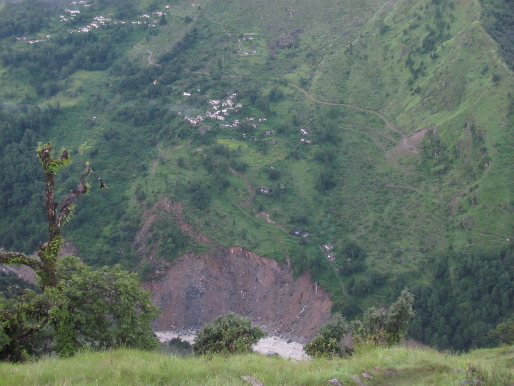 figure Report_Maati_pic_4442.JPG